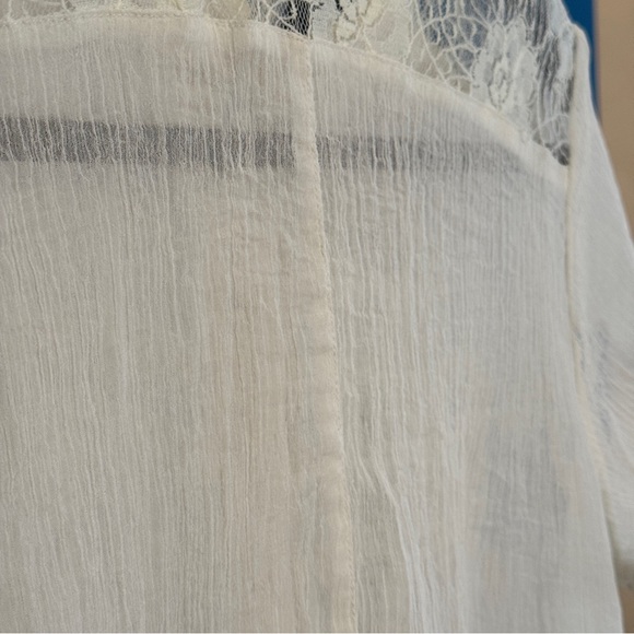 Fire Los Angeles Ivory Lace Blouse - Picture 10 of 13
